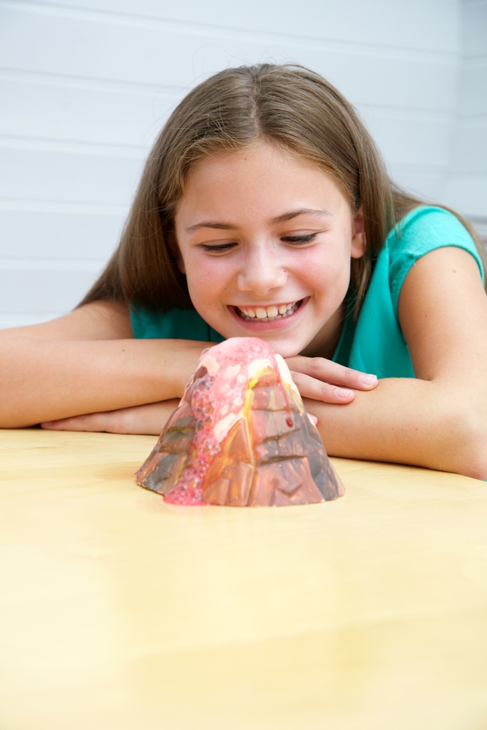 4M Kidz Labs / Volcano Making Kit 00-03230